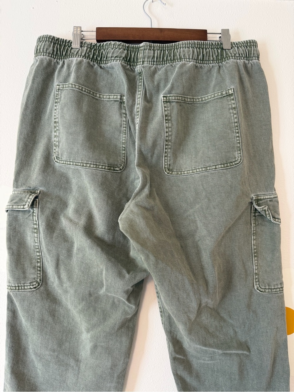 Gap Mid Rise Easy Wide Leg Drawstring 100% Cotton Cargo Pants in Mesculen Green - Picture 8 of 13